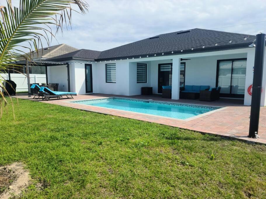 Casa Sevilla, Heated Pool, Sleeps 9, 4B3B كيب كورال المظهر الخارجي الصورة