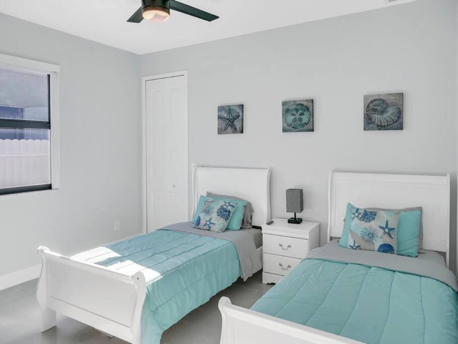 Casa Sevilla, Heated Pool, Sleeps 9, 4B3B كيب كورال المظهر الخارجي الصورة