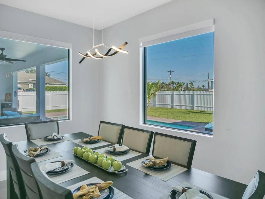 Casa Sevilla, Heated Pool, Sleeps 9, 4B3B كيب كورال المظهر الخارجي الصورة
