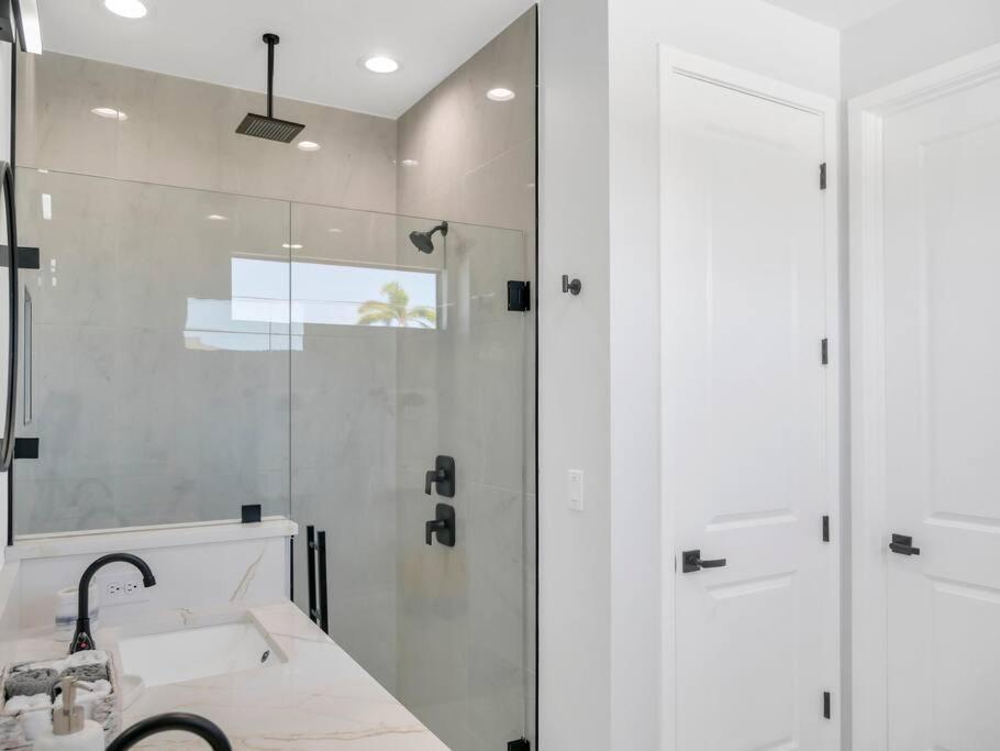 Casa Sevilla, Heated Pool, Sleeps 9, 4B3B كيب كورال المظهر الخارجي الصورة